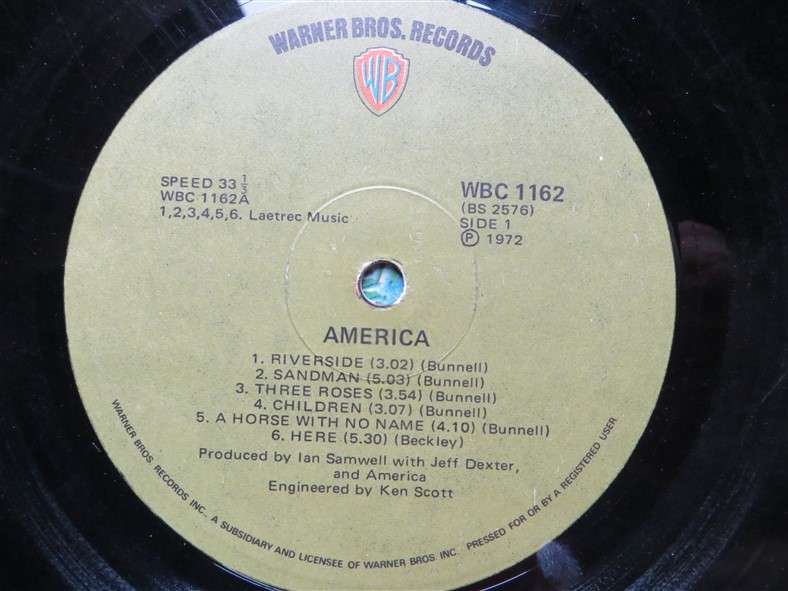 America  - Vintage LP - VG