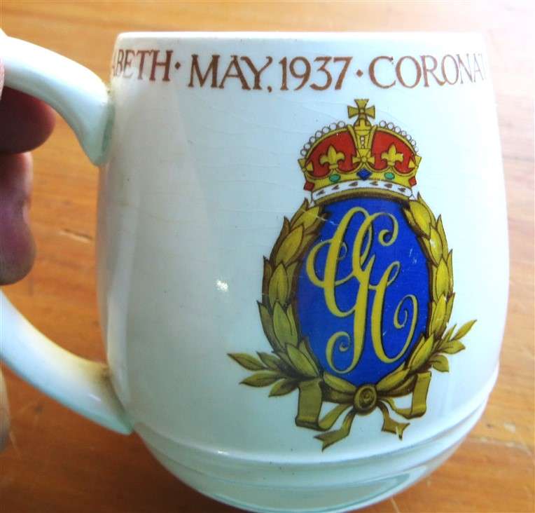 1937 Coronation Mug + 1937 Medallion - All for 1 Bid
