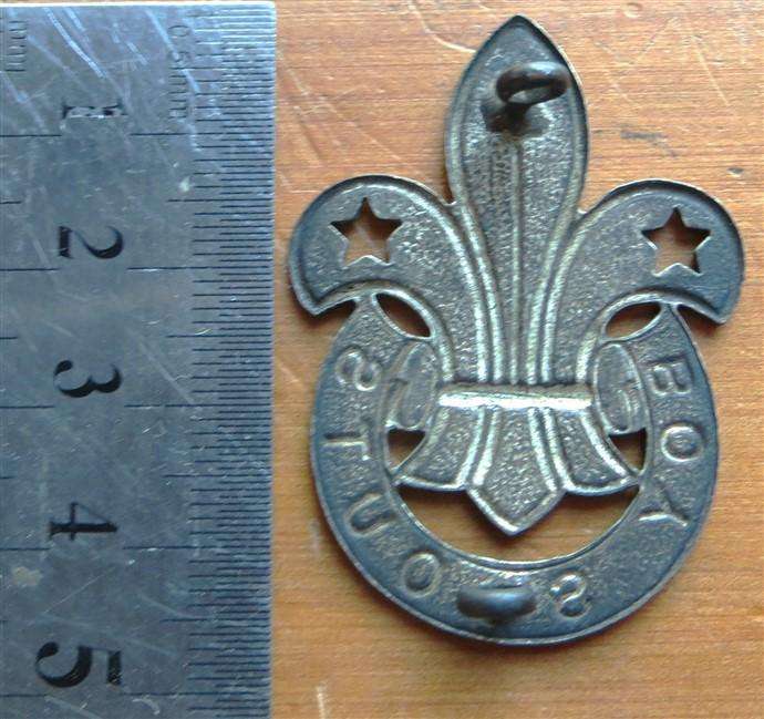Large Vintage Boy Scout Cap Badge
