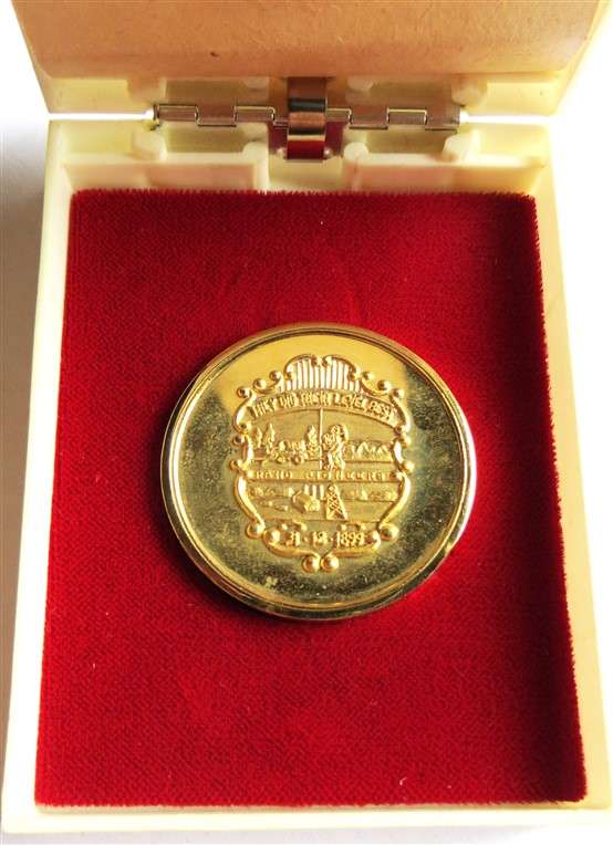 1986 Rand Pioneers JHB Centenary Medallion in Box - Unknown Metal