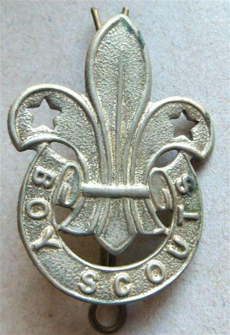 Large Vintage Boy Scout Cap Badge