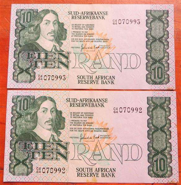 2 x GPC De Kock 10 Rand Notes in Sequence #C464 070992-3