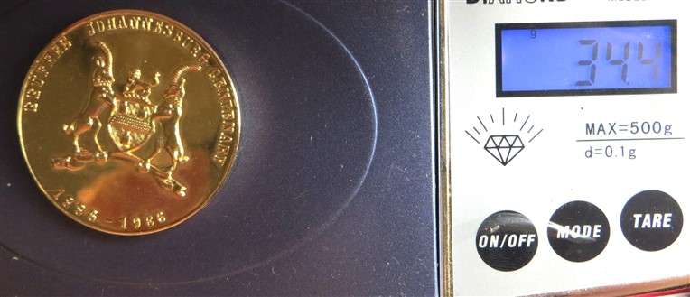 1986 Rand Pioneers JHB Centenary Medallion in Box - Unknown Metal