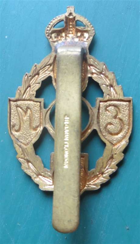 WW2 Royal Electrical & Mechanical Engineers Badge