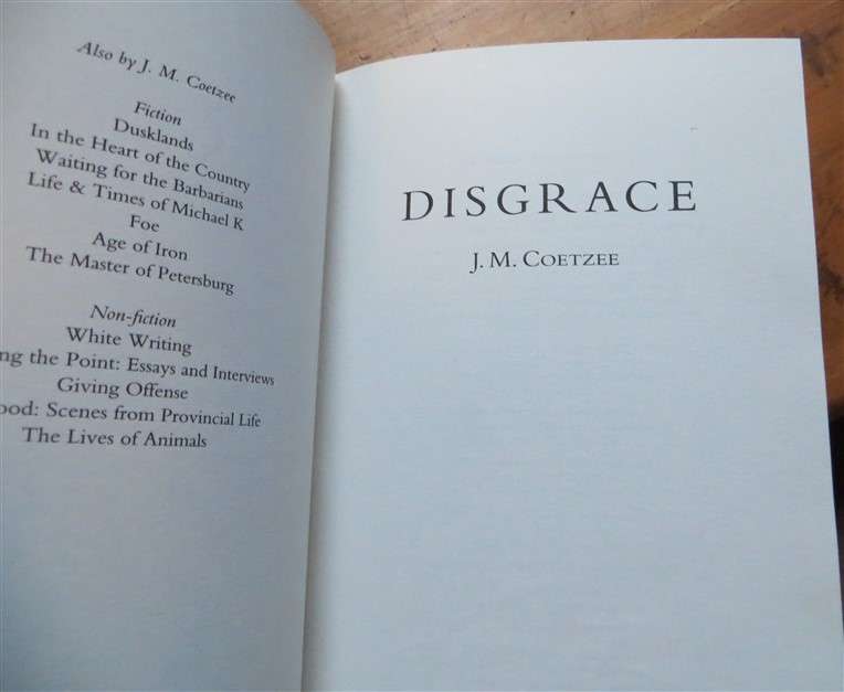 J.M Coetzee - Disgrace - Hardcover 1999