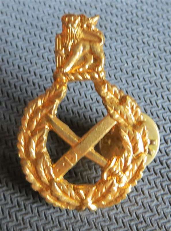 General Officers MESS dress collar Badge