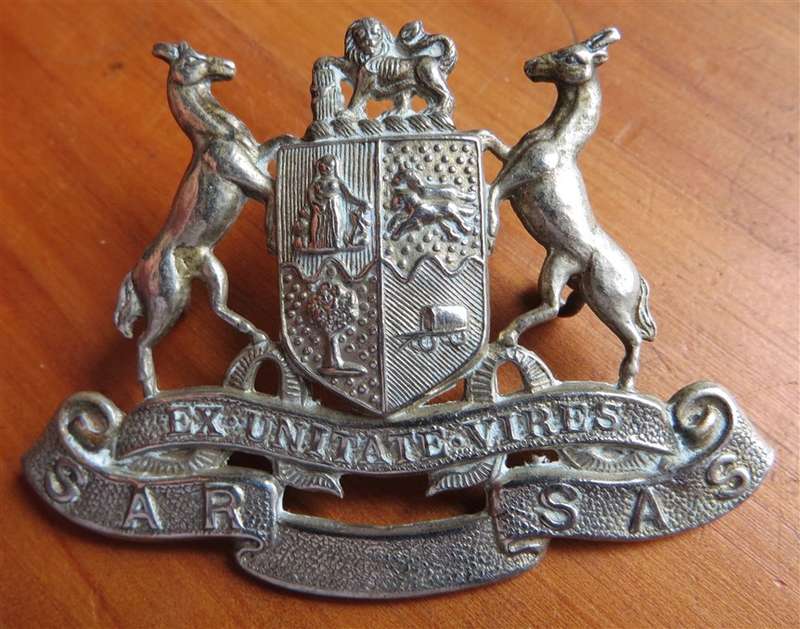 Vintage SAR/SAS Cap Badge