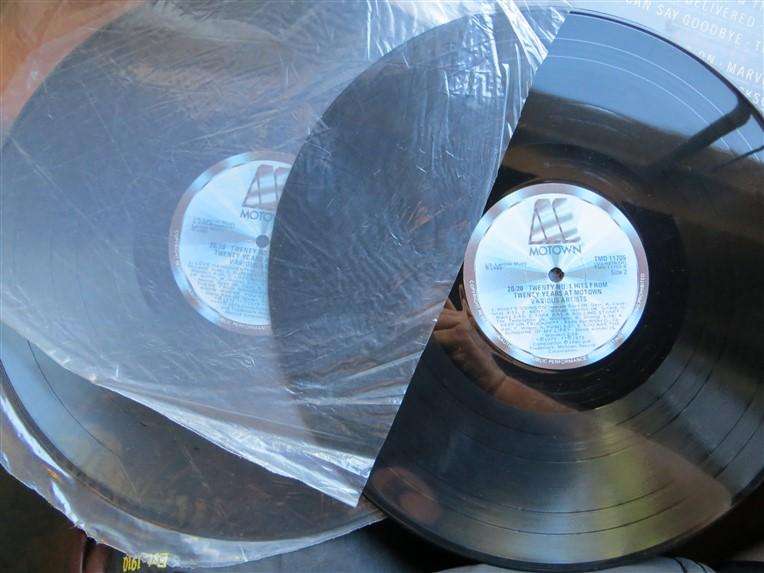 20 No.1 Hits from 20 Years of Motown - Vintage Vinyl LP VG