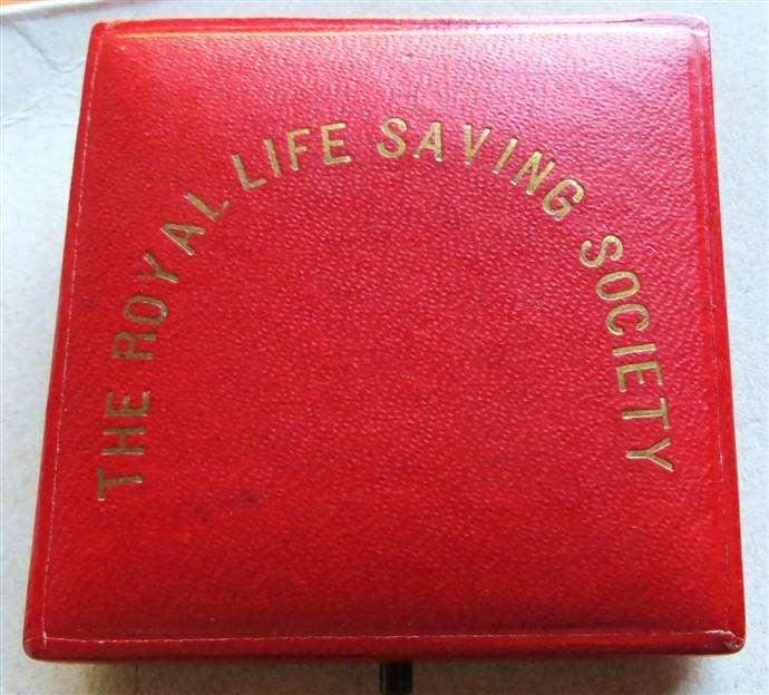1908 Royal Lifesaving Society Medal in Box - W.S Carr