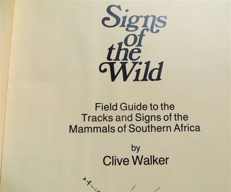 Signs of the Wild - Clive Walker - ID & Tracking Field Guide