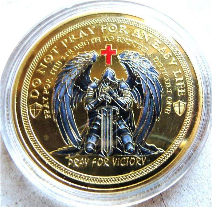 Knights Templar Colorized Crown Size Medallion in Capsule