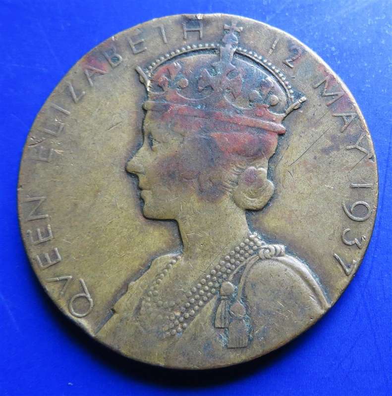 1937 KGVI & Queen Elizabeth 12 May 1937 Coronation medallion