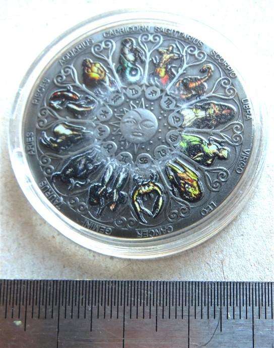 The Horoscope Colourized Crown Size Medallion in Capsule