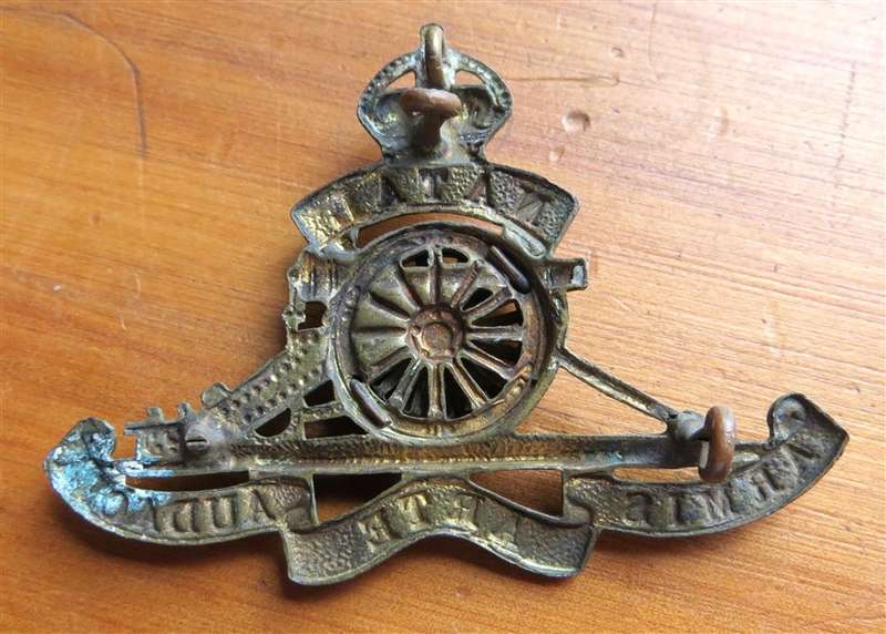 Natal Artillery Cap Badge