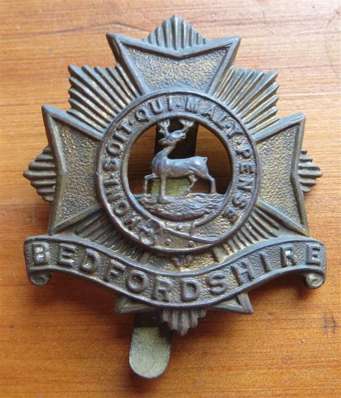 Bedfordshire Slide Cap Badge