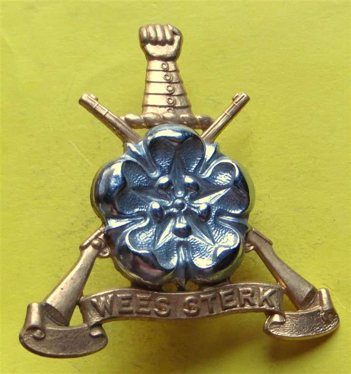 SA Army West Rand / Wesrand Bi-Metal Cap Badge