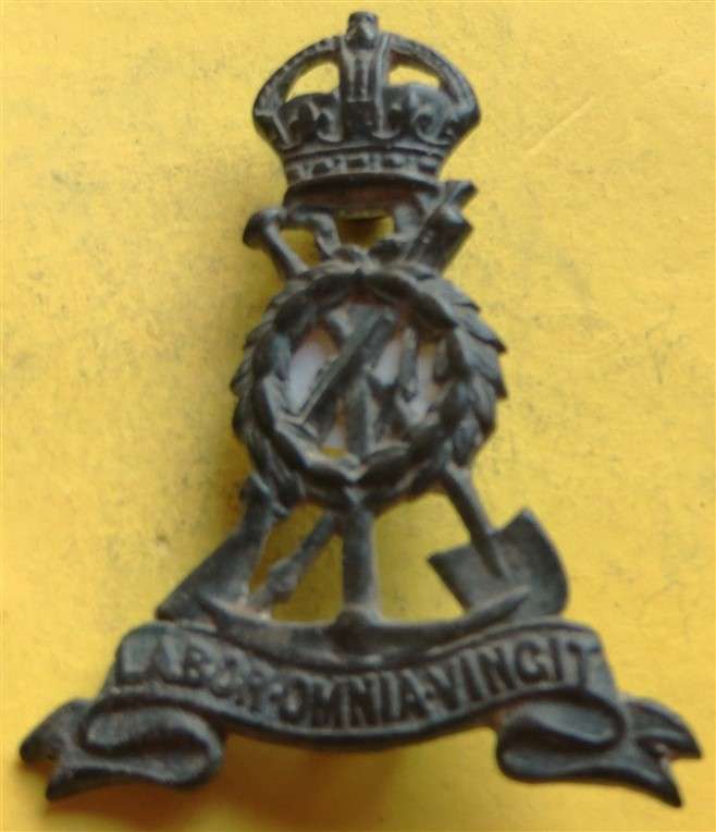 Royal Labour Pioneer Corps Cap Badge