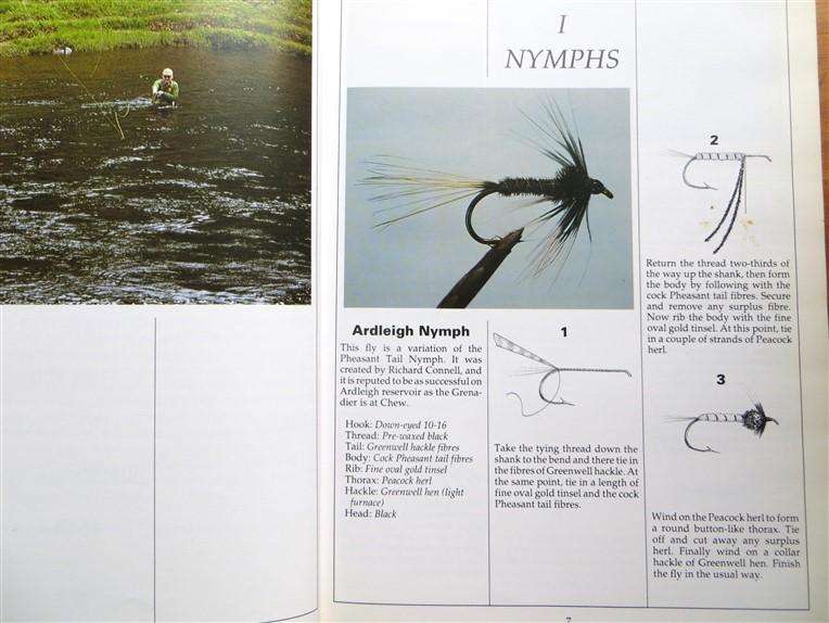 The Flytier's Companion - Mike Dawes - Hardcover
