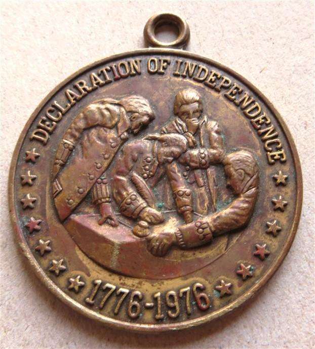 1776 - 1976 USA Declaration of Independence Medallion - 200 Years