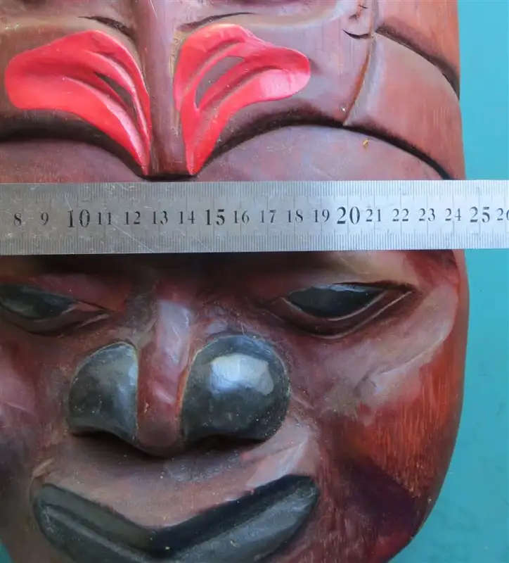 Hawaii / Pacific Islanders Carved Coloured Wood Mask +-300mm x 190mm