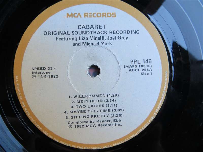 Liza Minelli - Life's a Cabaret -  Vinyl VG / Cover VG