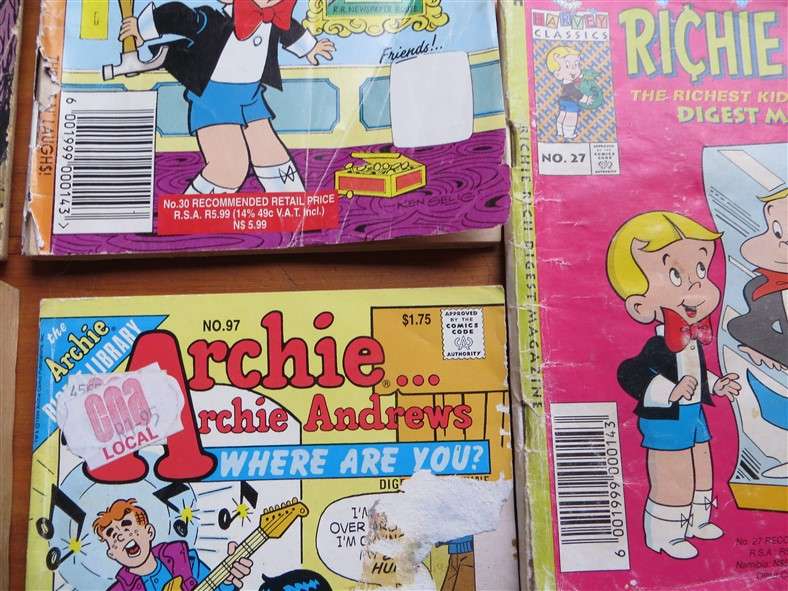 7 x Digest Comic Books  Casper / Archie / Richie Rich - 1 Bid for All