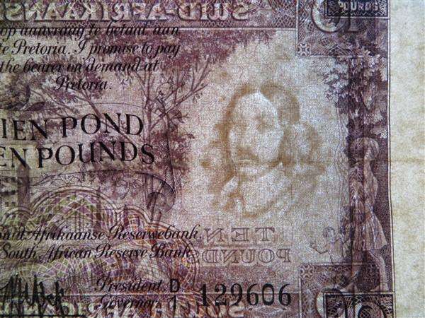 1952 SA M.H de Kock 10 Pounds Banknote
