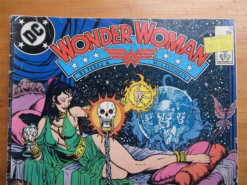 DC Comics - Wonder Woman #19