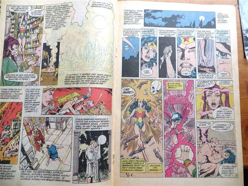 DC Comics - Wonder Woman #19