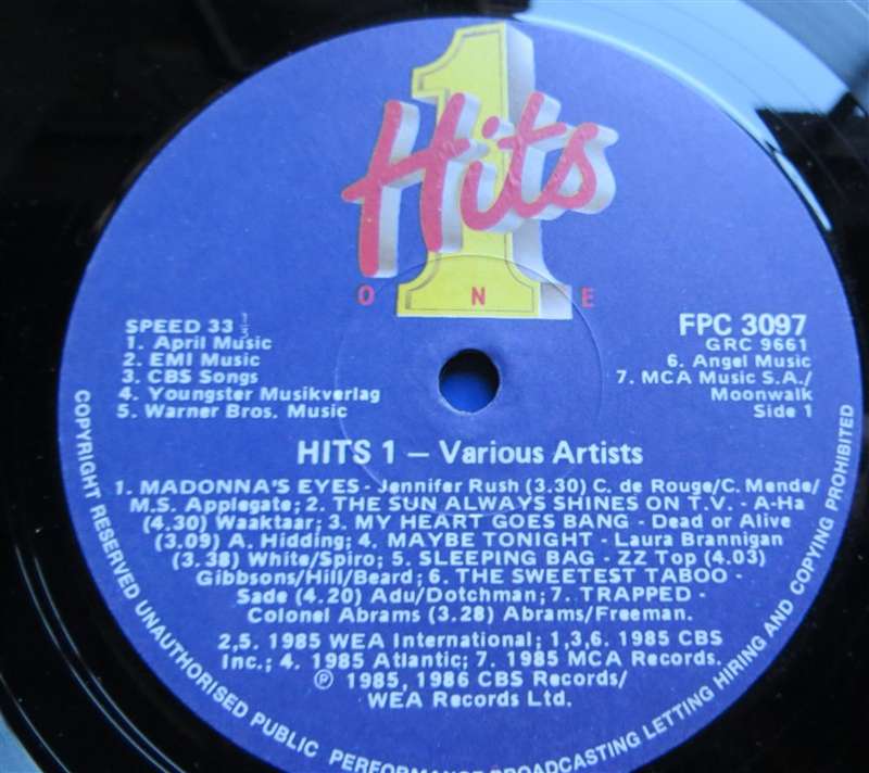 Hits 1 - AHa/ZZ Top/Madonna/Sade  -  Vinyl VG / Cover VG