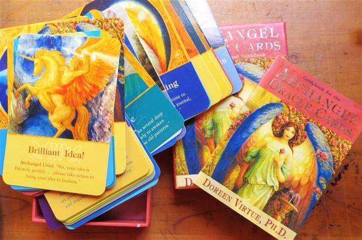 ArchAngel - Oracle Cards + Book /Guide + Box - Doreen Virtue