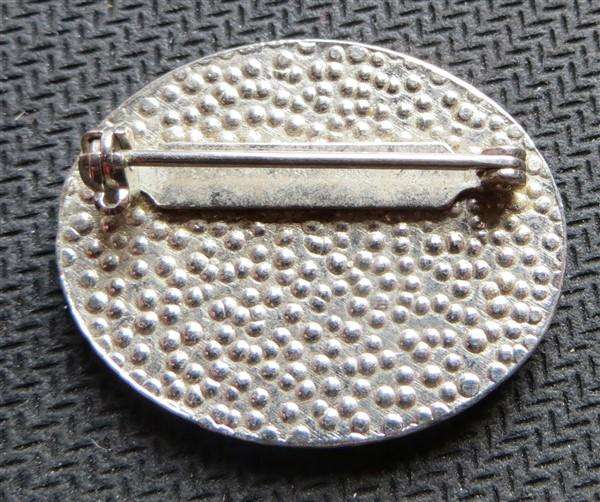 Royal Salute - Artillery - Shell Hole Badge