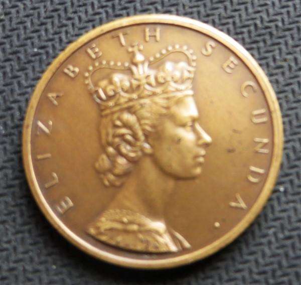 1953 Secunda Coronation medallion