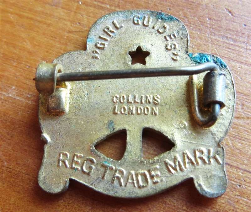 Girl Guides Enamelled Badge with Makers Mark