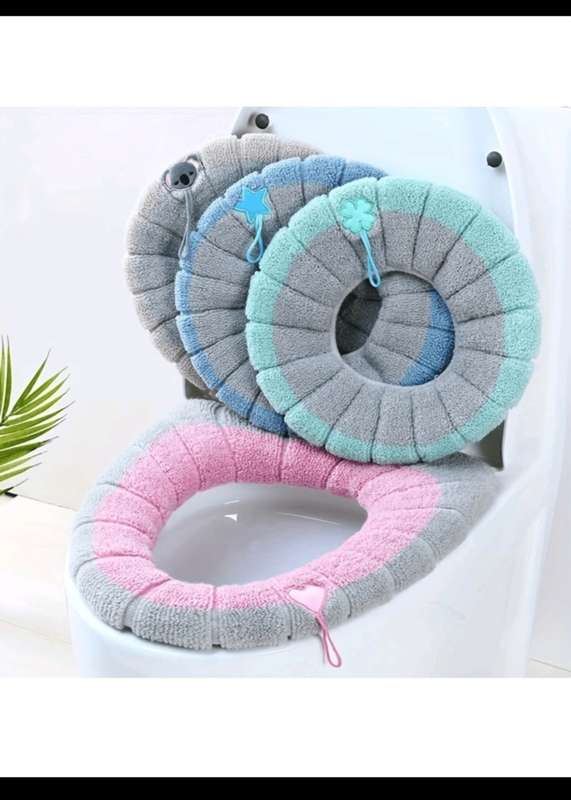 *PINK* TOILET SEAT COVER