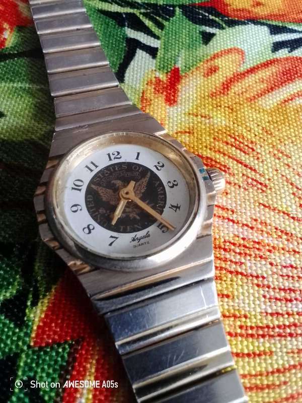 Angela America dial quartz