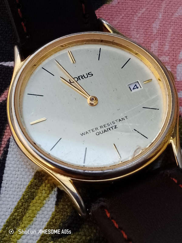 Lorus quartz with date