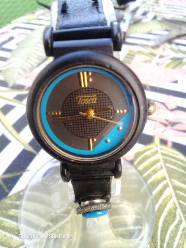 Tosca quartz female