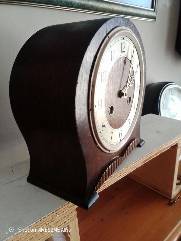 Smith mantel clock