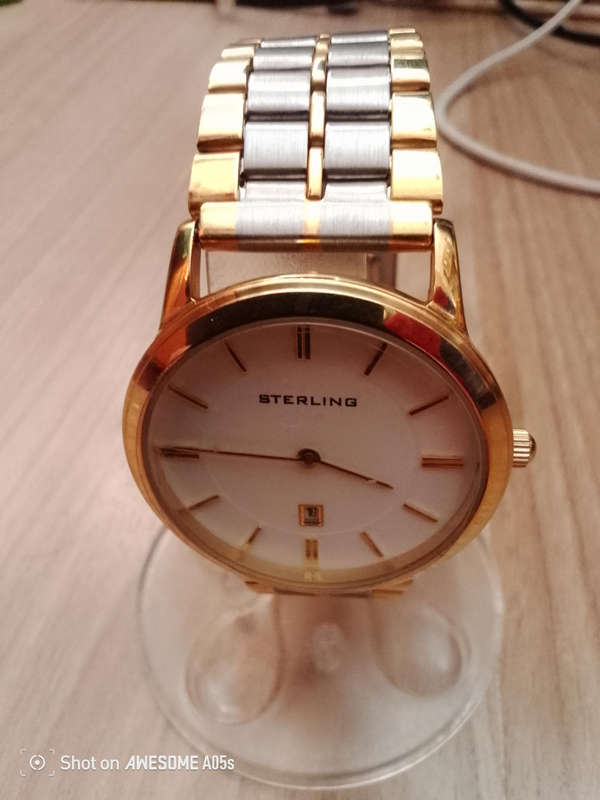 Sterling quartz with date