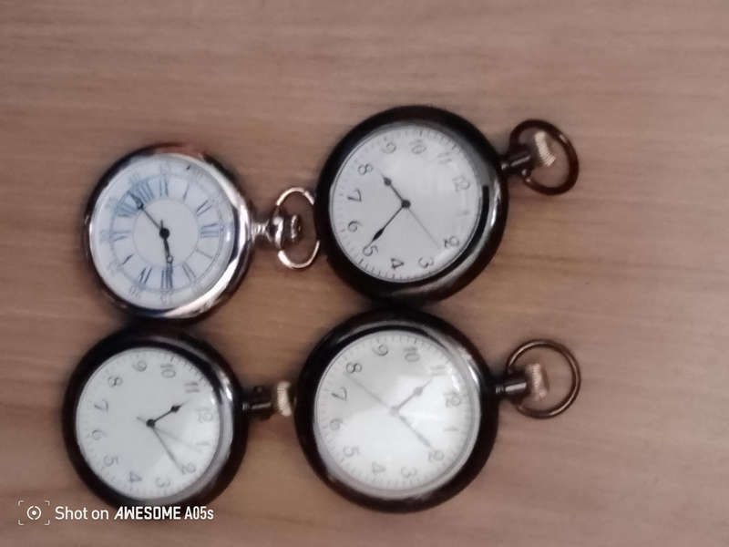 Pocket quartz collection