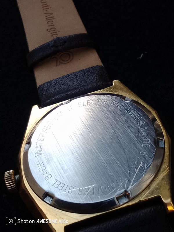 Elgin Electronic with date and day