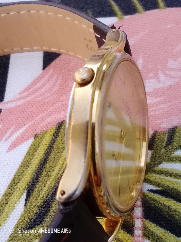 Lorus quartz with date