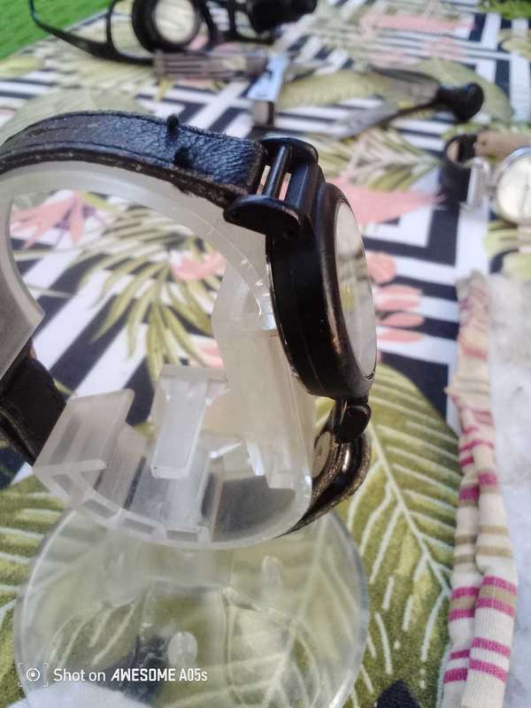 Tosca quartz female
