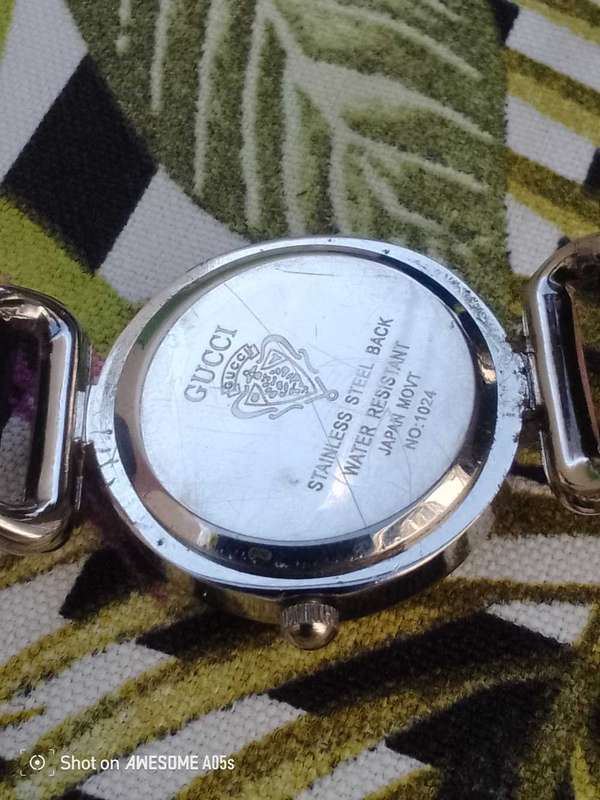 Gucci quartz female