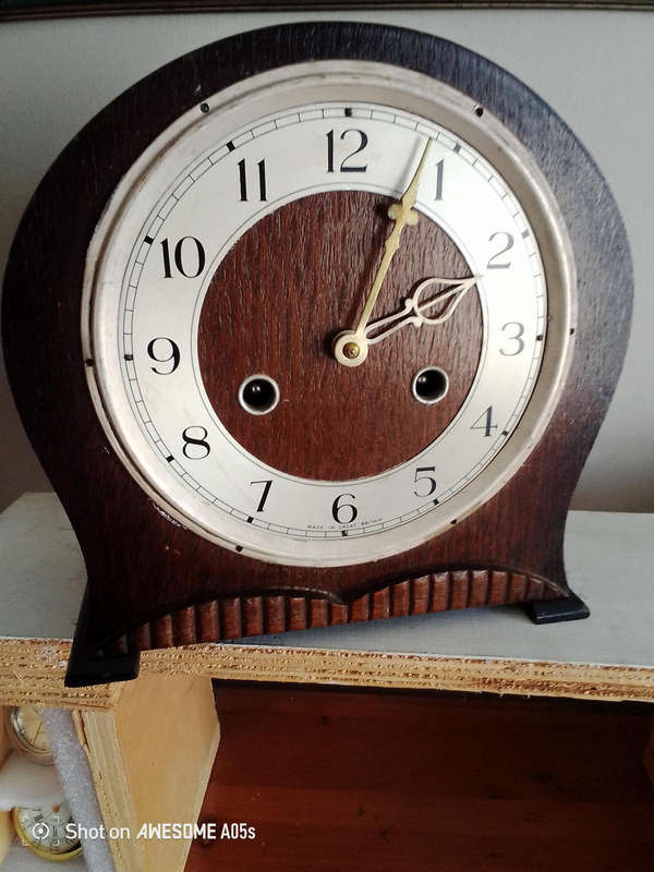 Smith mantel clock