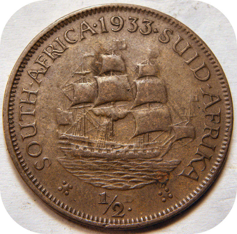 Bargain SA Union:  1933 Half Penny below R300!!