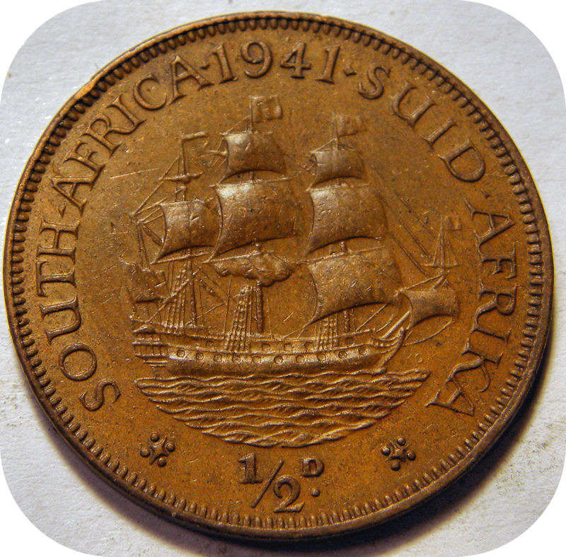 Bargain SA Union:  1941 Half Penny in AEF below R60!