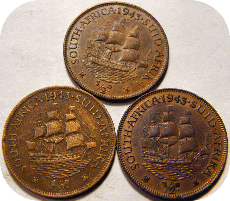 Bargain SA Union: 1943 Half Penny below R20!!  Three coins available!