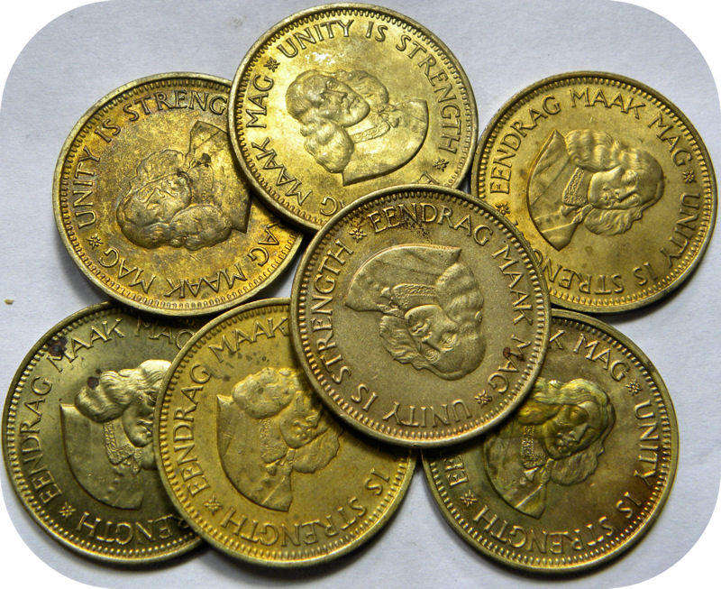 Top Grade RSA: 1961 van Riebeeck 1/2c in A/UNC!  7 specimens available, bid per coin.